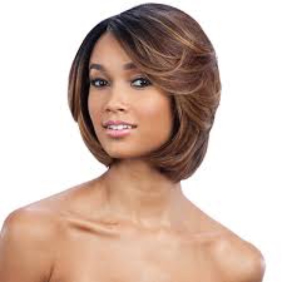 Equal wig